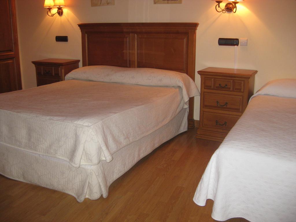 Puerta Del Sol Hotel Ciudad Rodrigo Bagian luar foto